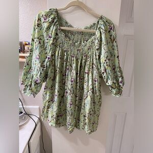 Floral blouse 🌻🌼🌺💐